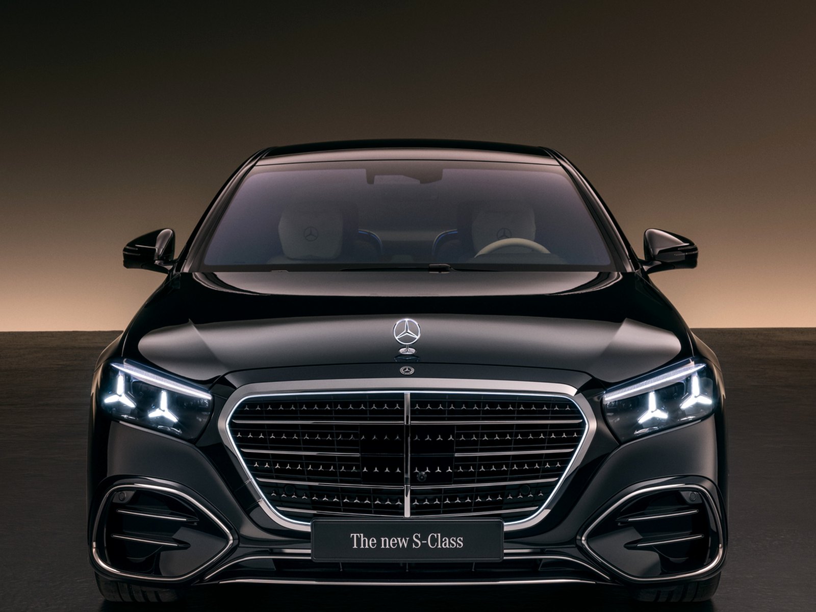 Current Mercedes-Benz S-Class front view in black